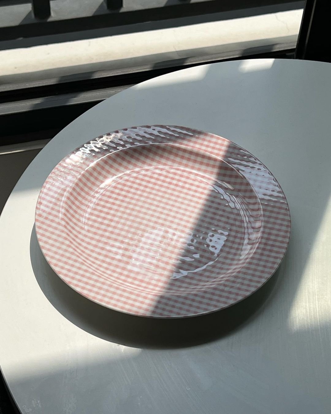 Dĩa Kẻ Ô Vuông (Gingham) Màu Hồng Phấn