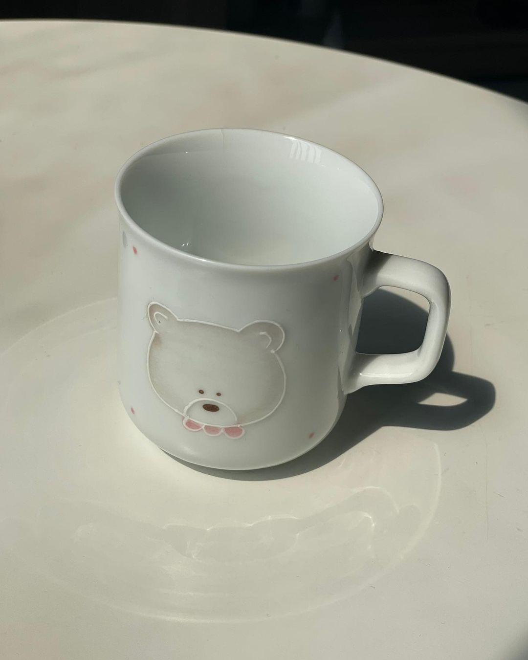 Ly Sứ Có Quai Họa Tiết Gấu Trắng Dễ Thương