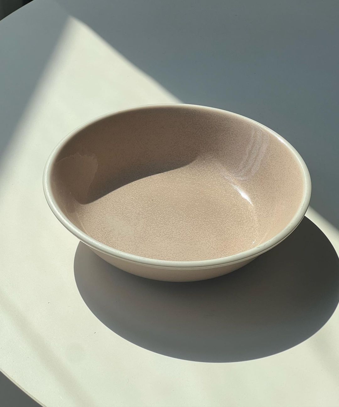 Dĩa Sứ Sâu Lòng Màu Hồng Đất Men Nứt/Men Đốm