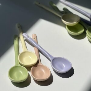 spkhac1.2 Bộ Muỗng Sứ Dài Màu Pastel Phong Cách Bắc Âu